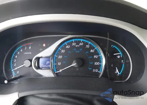 2011 Toyota Sienna Xle V6 z USA, uszkodzony, nr VIN 5TDYK3DC1BS085563